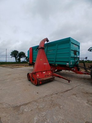 Remolques de distribución de pienso Jeulin DMETER22 - 1