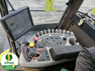 Picadoras autopropulsadas New Holland FR550 - 12