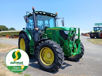 Tractor agricola John Deere 6110R - 1