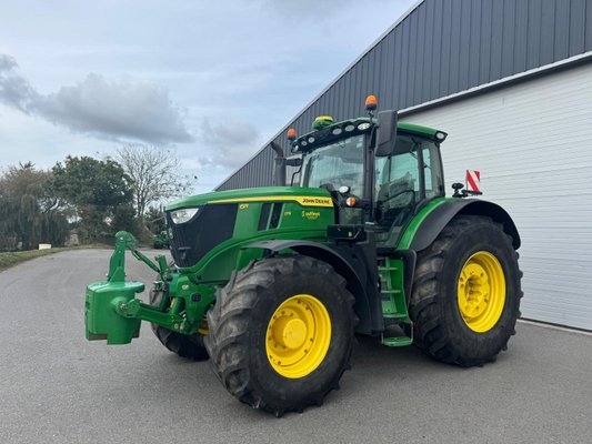 Tractor agricola John Deere 6R175 - 1