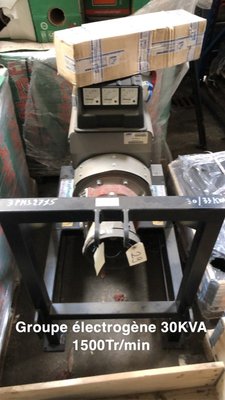 LIBRE SERVICE AGRICOLE - NETTOYEUR/GROUPE/COMPRESS - GROUPE ELECTROGENE 30KVA 1500 T MNLINZ PRO18SC/4