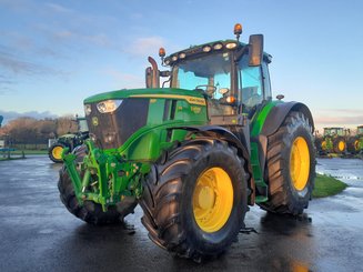 Tractor agricola John Deere 6R175 - 1