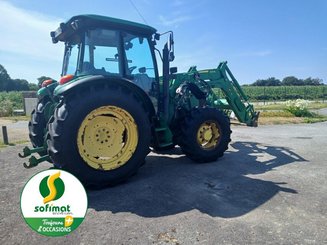 Tractor agricola John Deere 5115M - 4