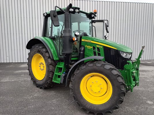 Tractor agricola John Deere 6120M - 1