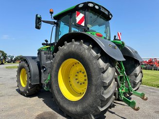 Tractor agricola John Deere 6R175 - 1