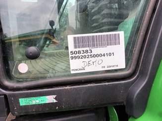 Tractor agricola John Deere 6M250 - 3