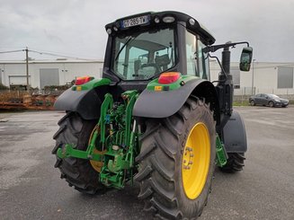 Tractor agricola John Deere 6120M - 2