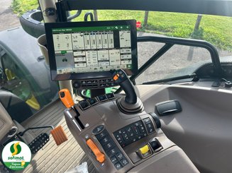 Tractor agricola John Deere 6R215 - 13