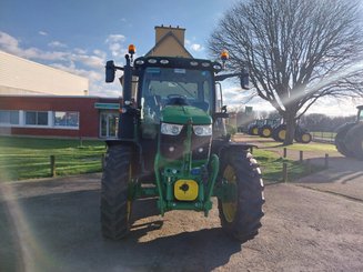 Tractor agricola John Deere 6R130 - 1
