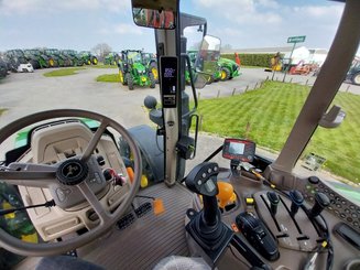Tractor agricola John Deere 6120M - 4