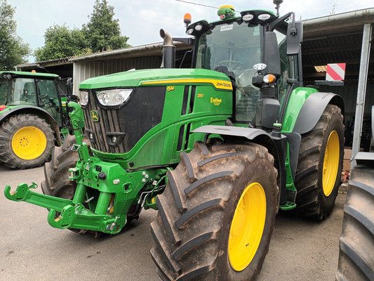 Tractor agricola John Deere 6M250 - 1