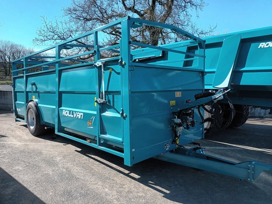 Transporte de ganado Rolland RV64 - 1