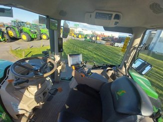Tractor agricola John Deere 6R130 - 17