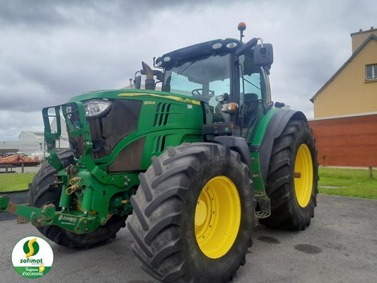 Tractor agricola John Deere 6210R - 1