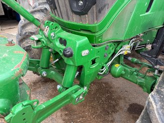 Tractor agricola John Deere 6M140 - 9