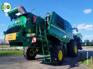 Cosechadoras John Deere T560HM - 13