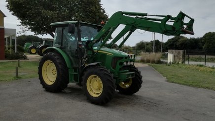 Tractor agricola John Deere 5090R - 1