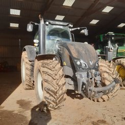 Tractor agricola Valtra S 324  - 1