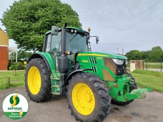 Tractor agricola John Deere 6120M - 1