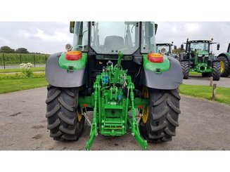 Tractor agricola John Deere 6090MC - 3