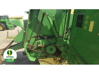 Rotoempacadoras John Deere RB550 - 3