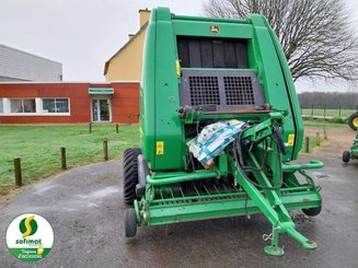 Rotoempacadoras John Deere 864 - 1