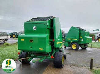 Rotoempacadoras John Deere 864 - 3