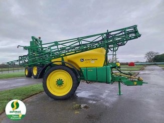 Pulverizador arrastrado John Deere M732 - 1