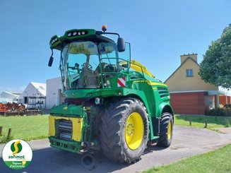 Picadoras autopropulsadas John Deere 8300 - 1