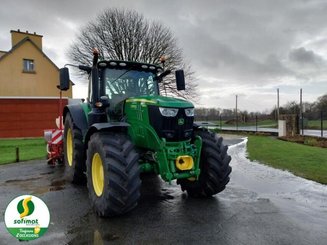 Tractor agricola John Deere 6215R - 1