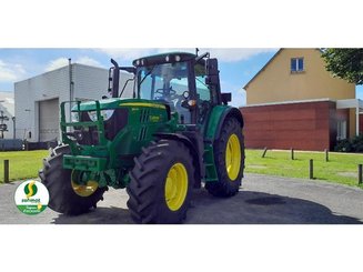 Tractor agricola John Deere 6110M - 1