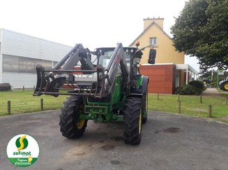 Tractor agricola John Deere 6115RC - 1