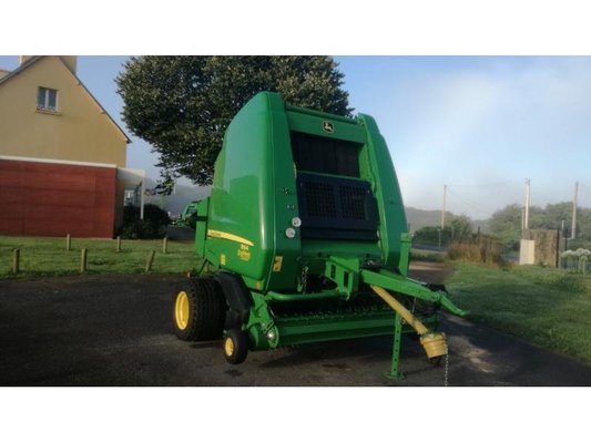 Rotoempacadoras John Deere 864 - 1