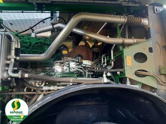 Picadoras autopropulsadas John Deere 8300 - 6