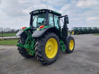 Tractor agricola John Deere 6100M - 8