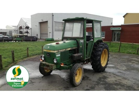 Tractor agricola John Deere 1140 - 1