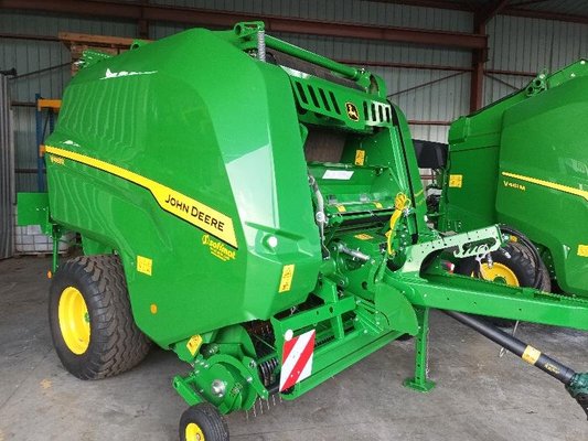 Rotoempacadoras John Deere V461R - 1