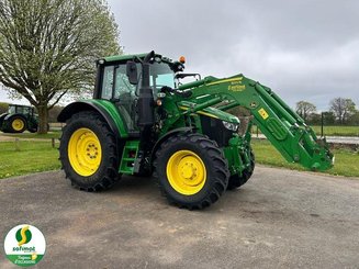 Tractor agricola John Deere 6120M - 1