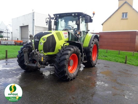 Tractor agricola Claas ARION650 - 1