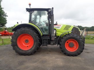 Tractor agricola Claas ARION630 - 1