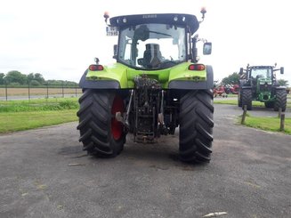 Tractor agricola Claas ARION630 - 2