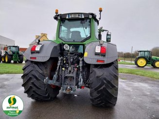 Tractor agricola Fendt 826 - 4