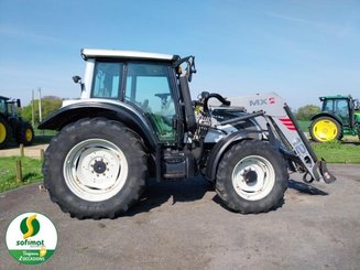 Tractor agricola Valtra N122 - 4