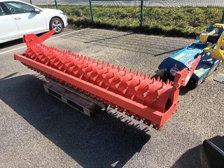 Empacadora pequeña Kuhn ROULEAU MAXIPACK - 1