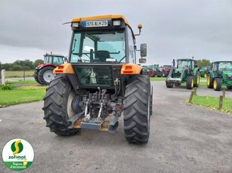 Tractor agricola Renault ERGOS446 - 2