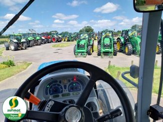 Tractor agricola New Holland T7235 - 7