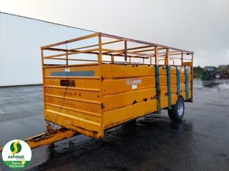 Transporte de ganado Rolland V52 - 1