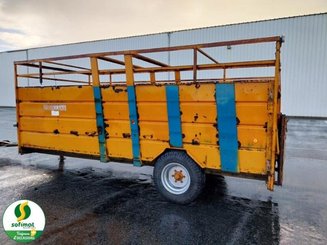 Transporte de ganado Rolland V52 - 1
